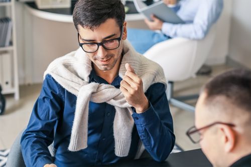 Personen im Gespräch